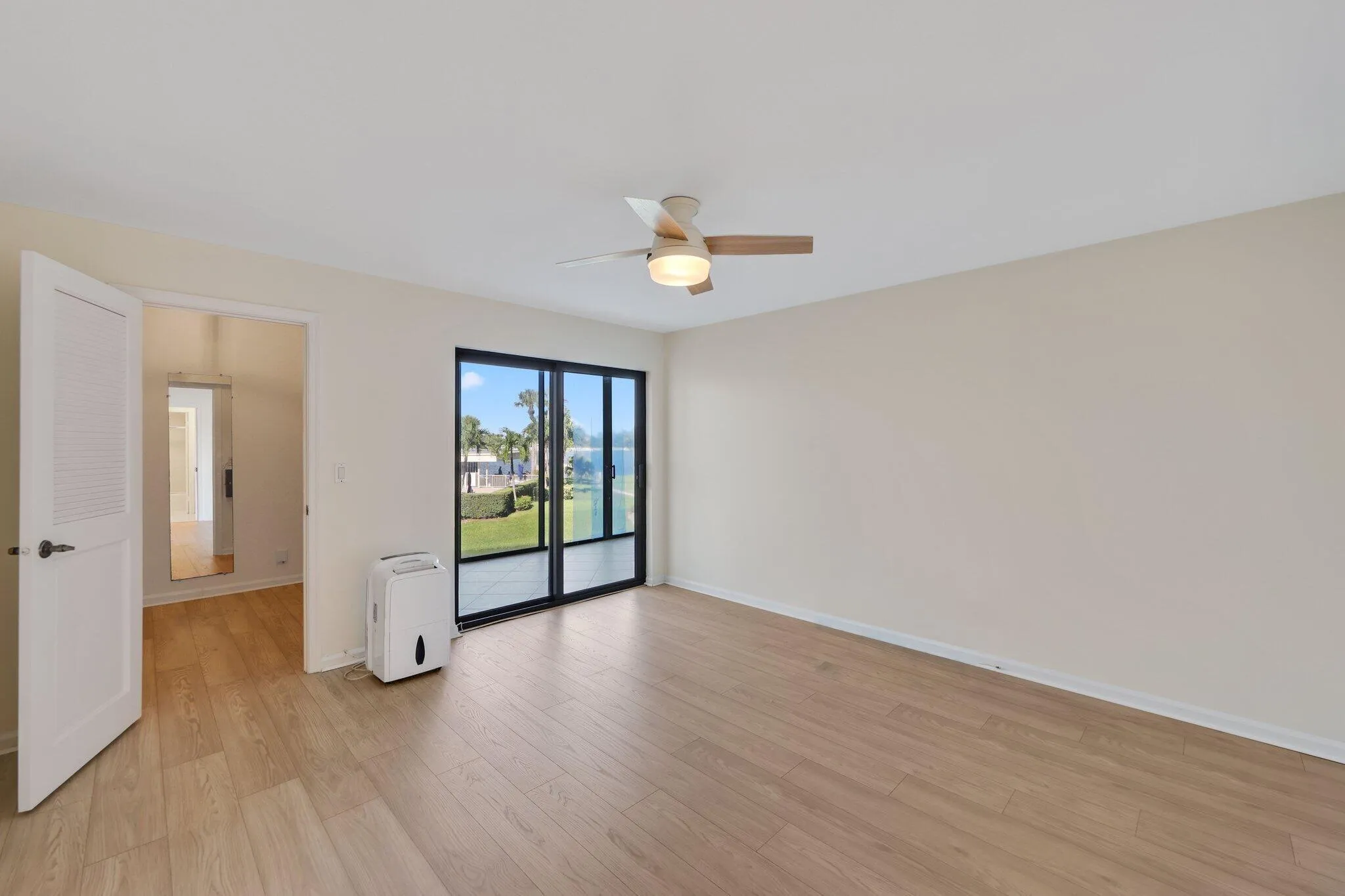 200 intracoastal - 24.jpg-SMALL