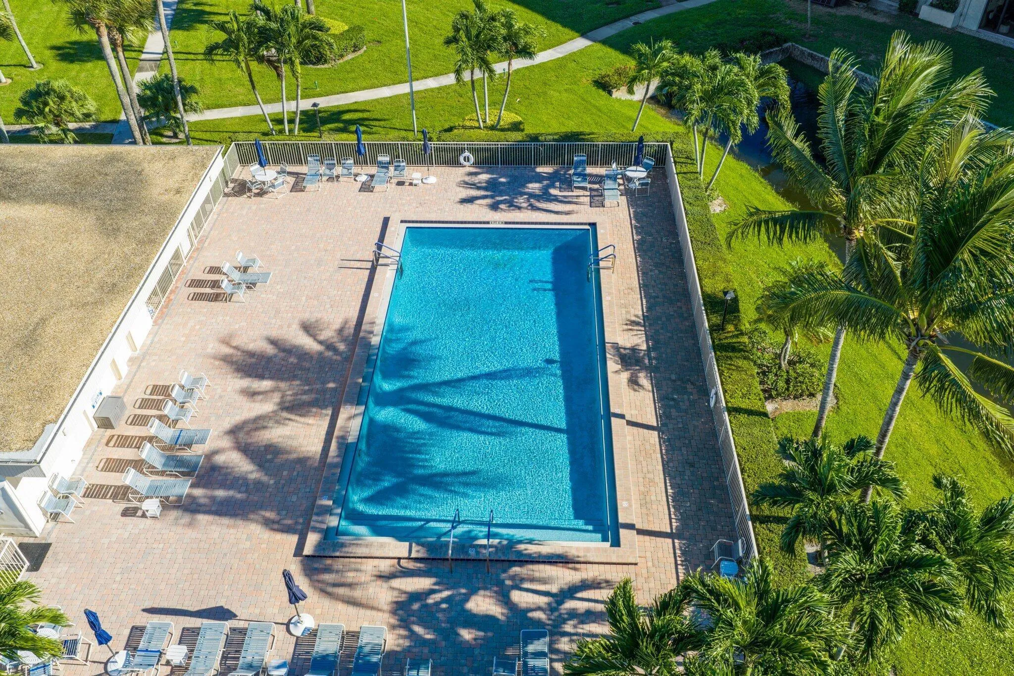 200 intracoastal - 39.jpg-SMALL