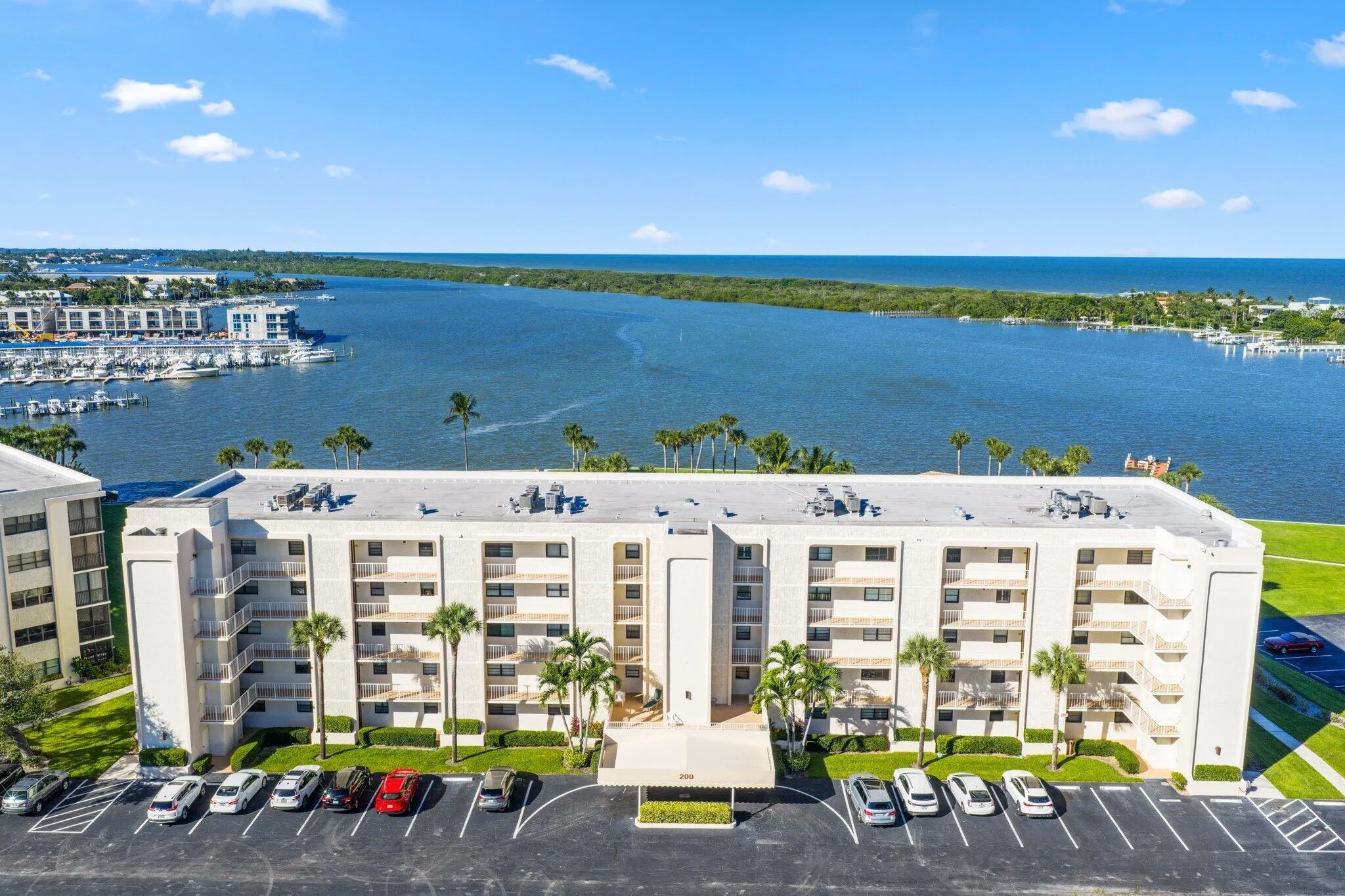 200 intracoastal - 32.jpg-SMALL