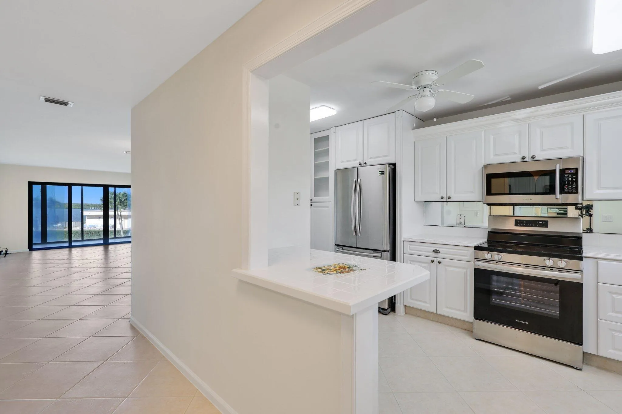 200 intracoastal -​​‌​​​​‌​​‌‌​‌‌​​​‌‌​‌​‌​‌​​​‌​​ 5.jpg-SMALL