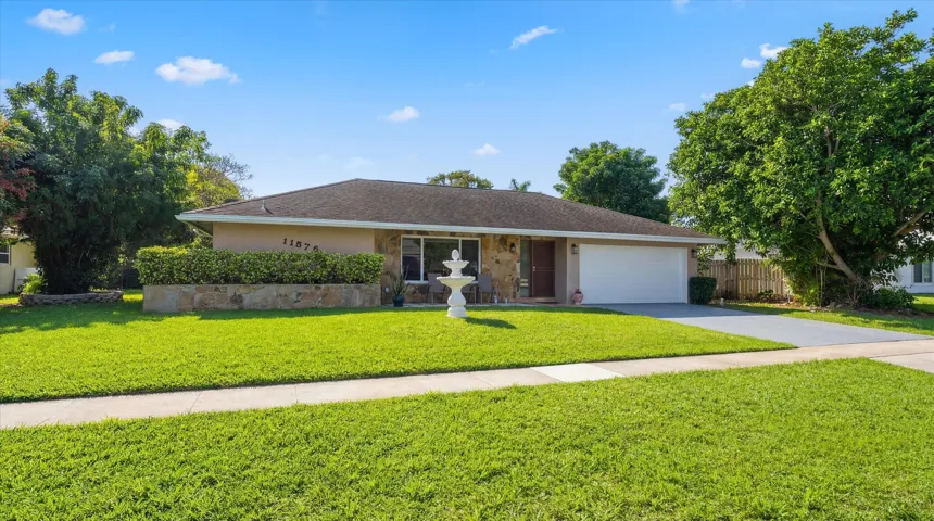 01-11576 Sanderling Dr