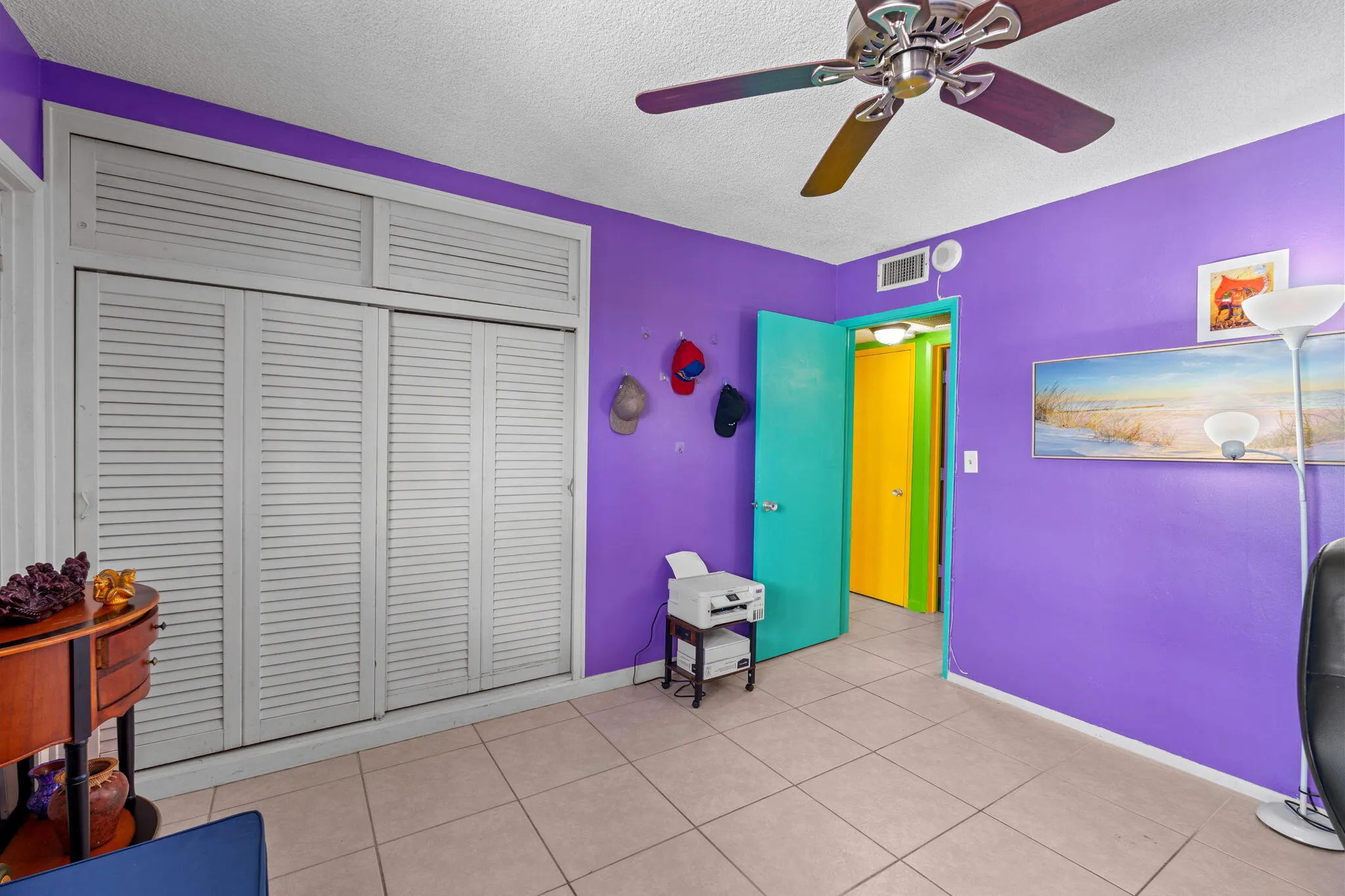 25-web-or-mls-A7408293