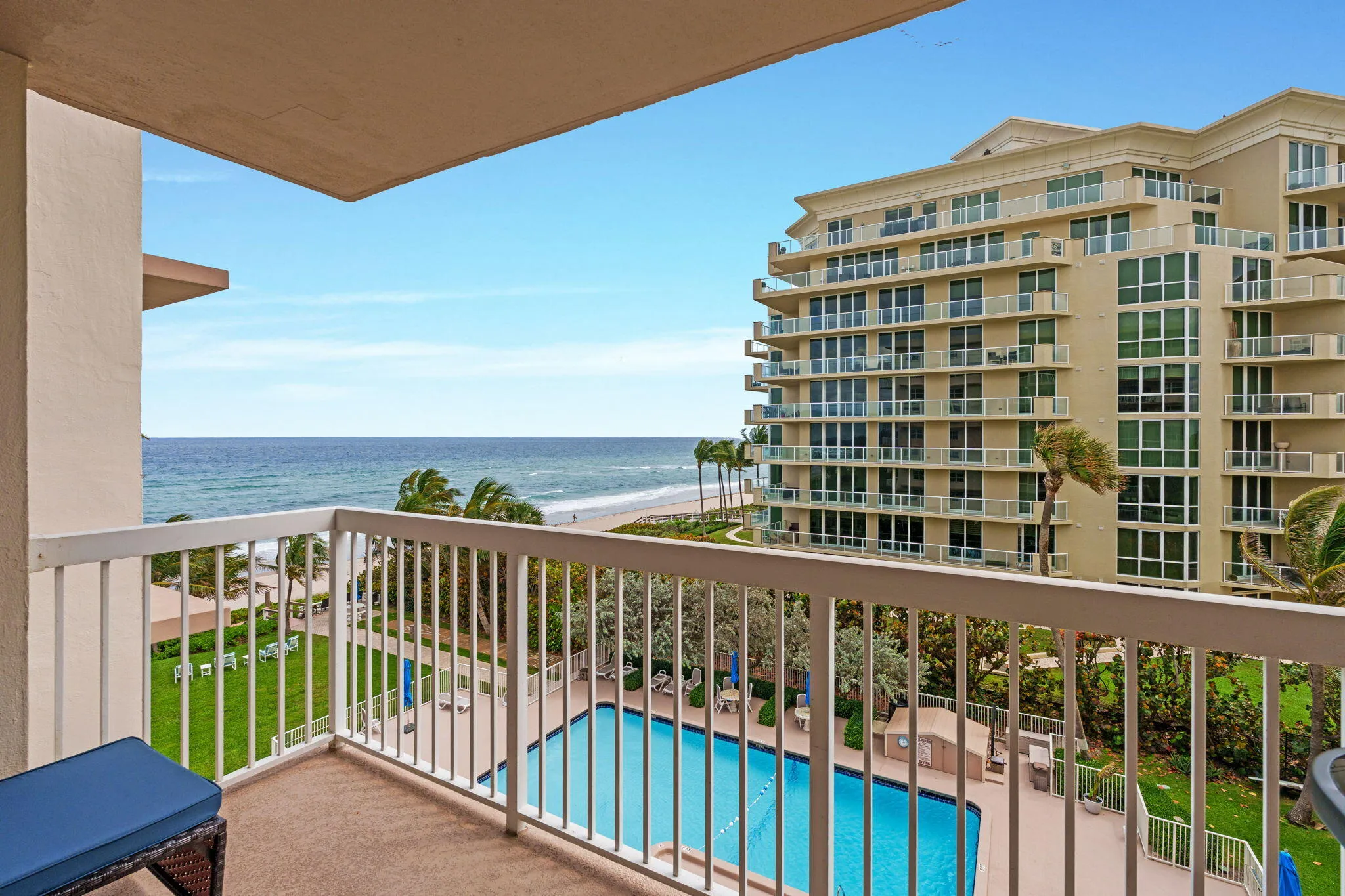 28-web-or-mls-A7408342