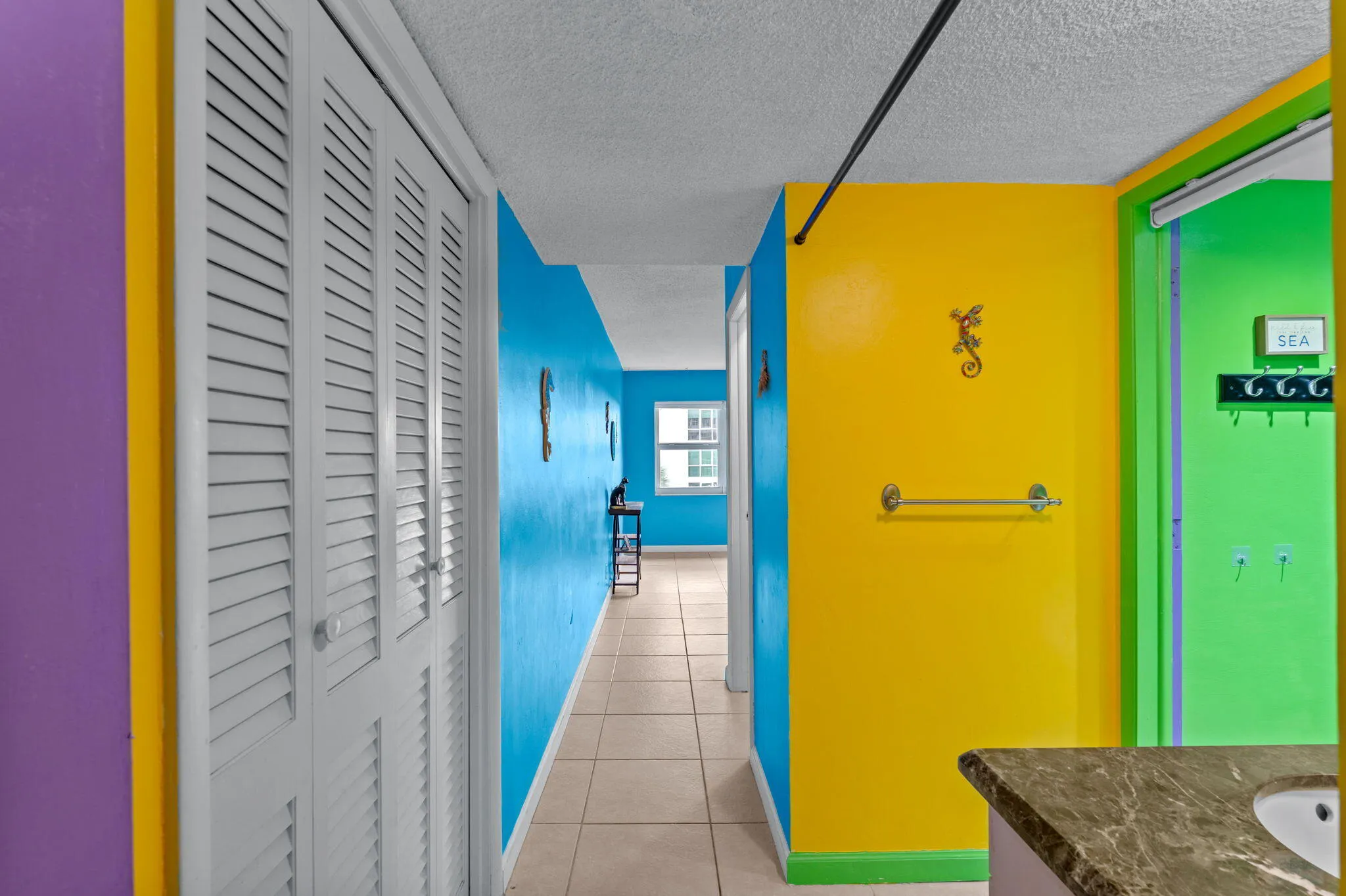 21-web-or-mls-A7408362