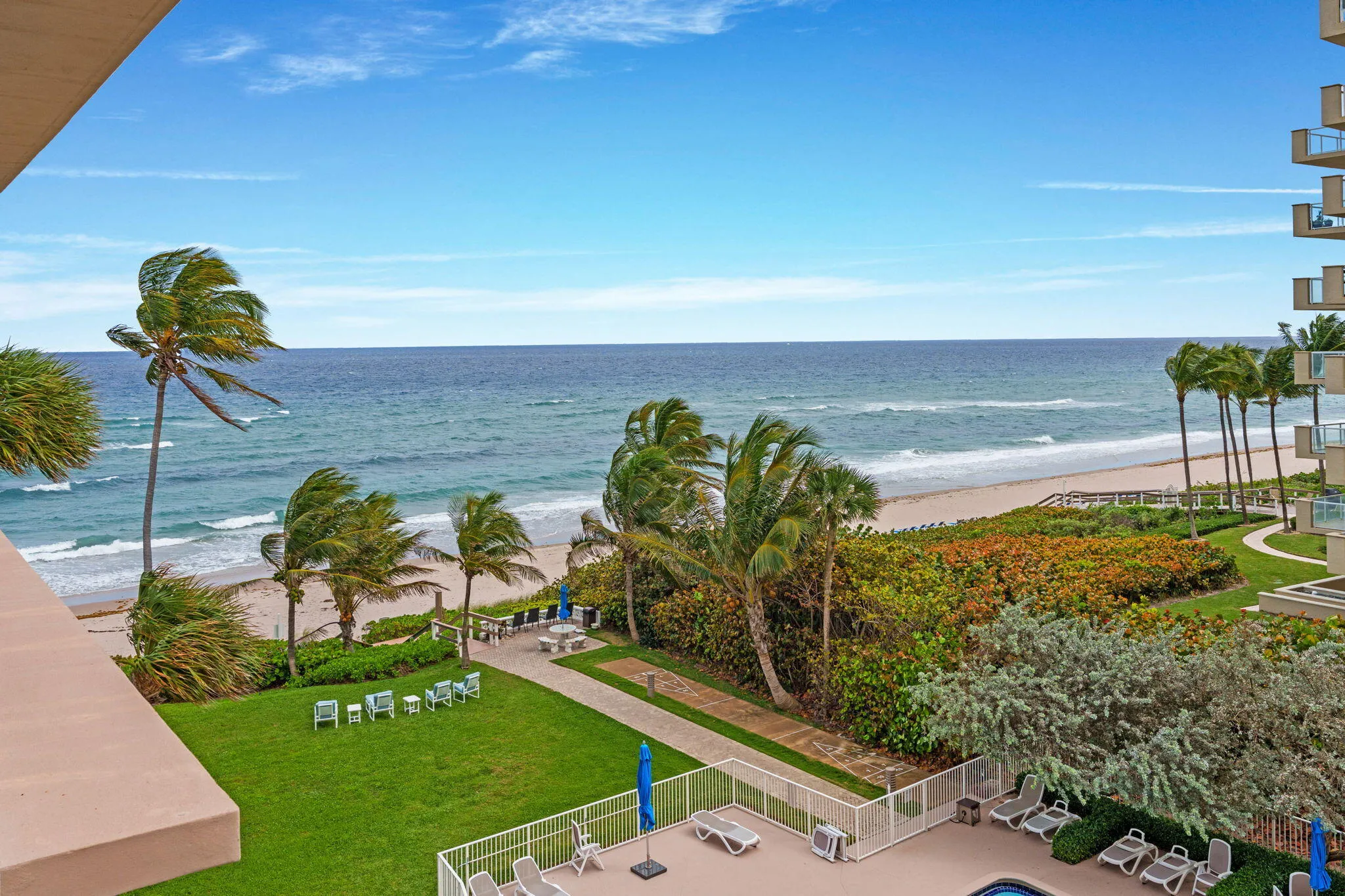 32-web-or-mls-A7408345