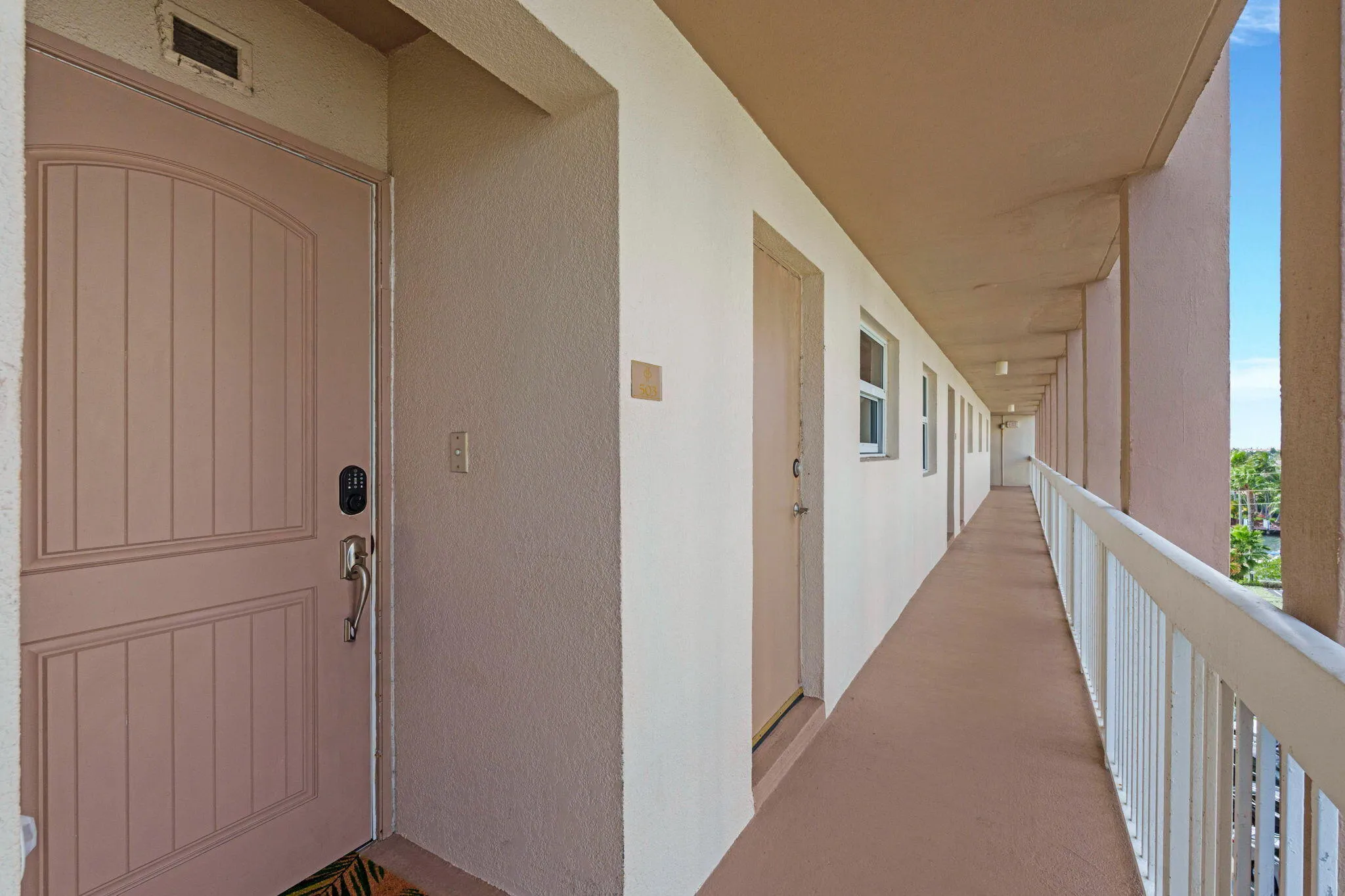 2-web-or-mls-A7408387