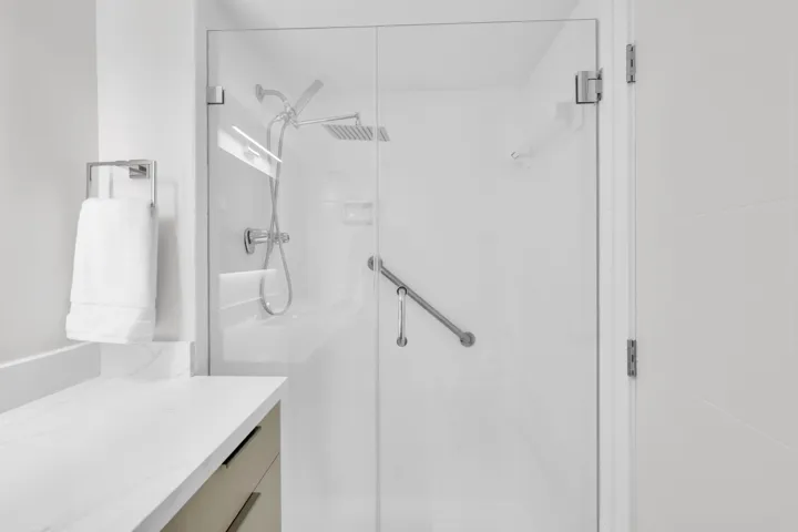 2780 NE 183 Street Apt 716 - 21