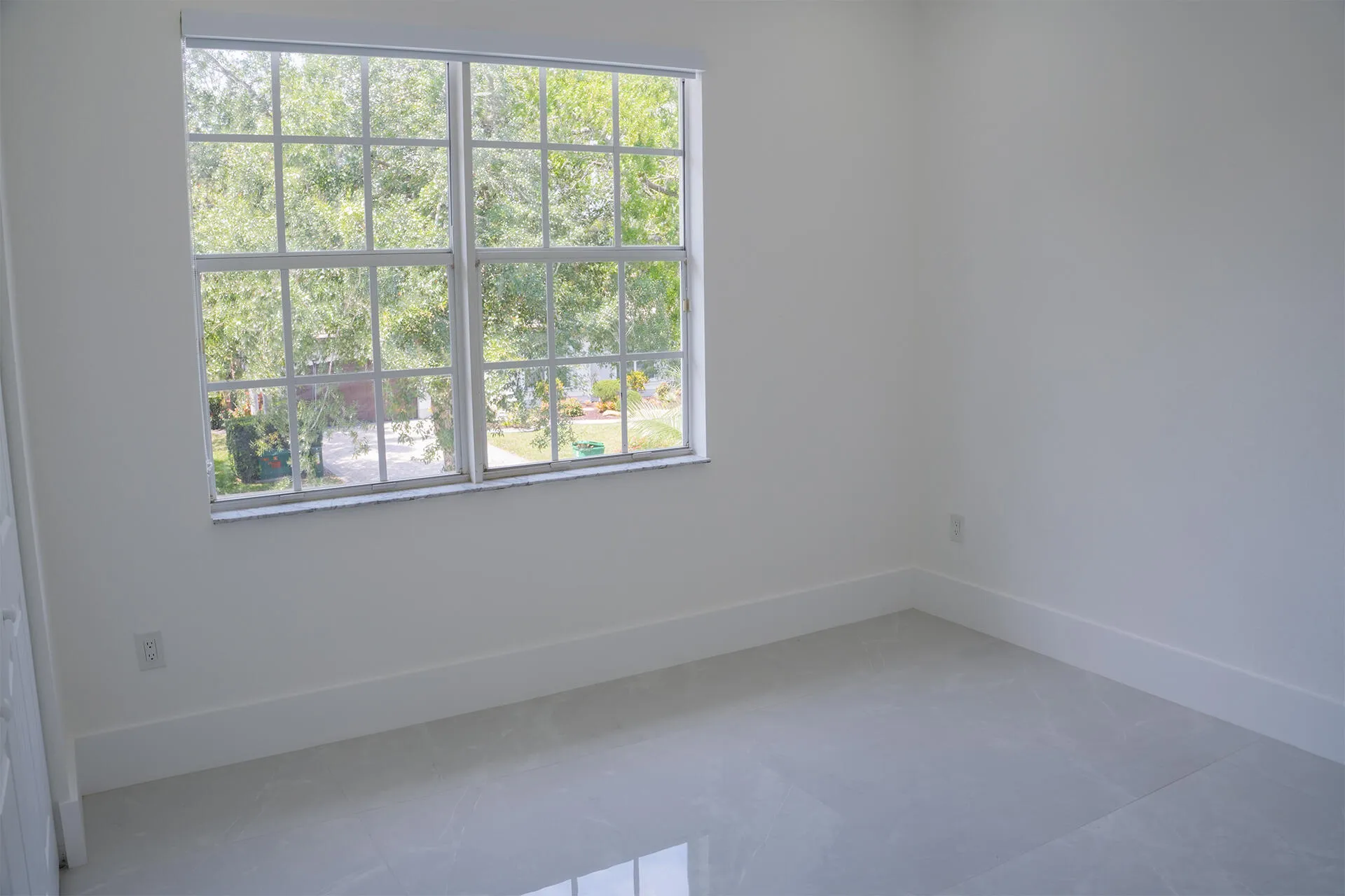 5227UpstairsBedroom3