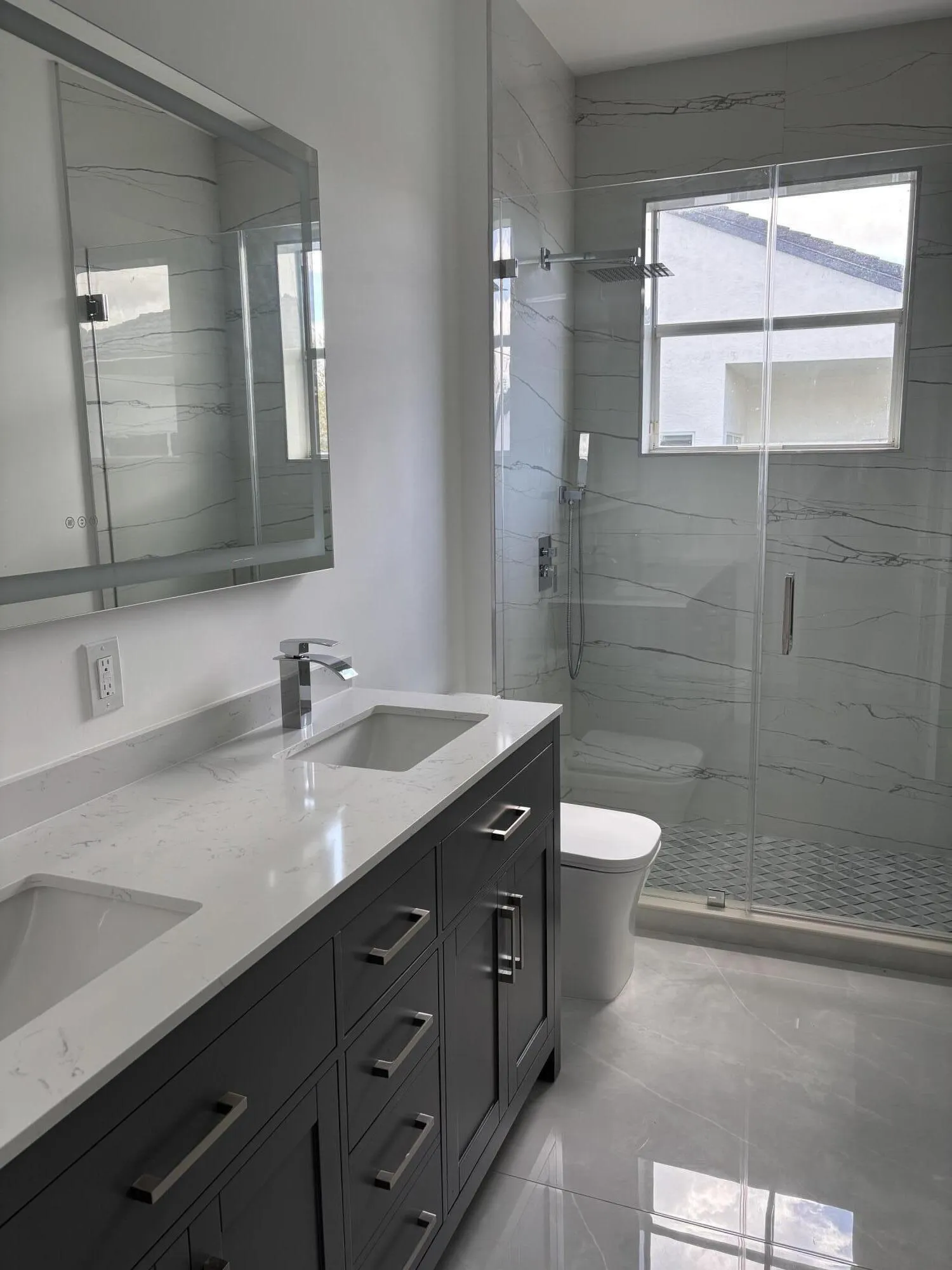5227Bathroom2