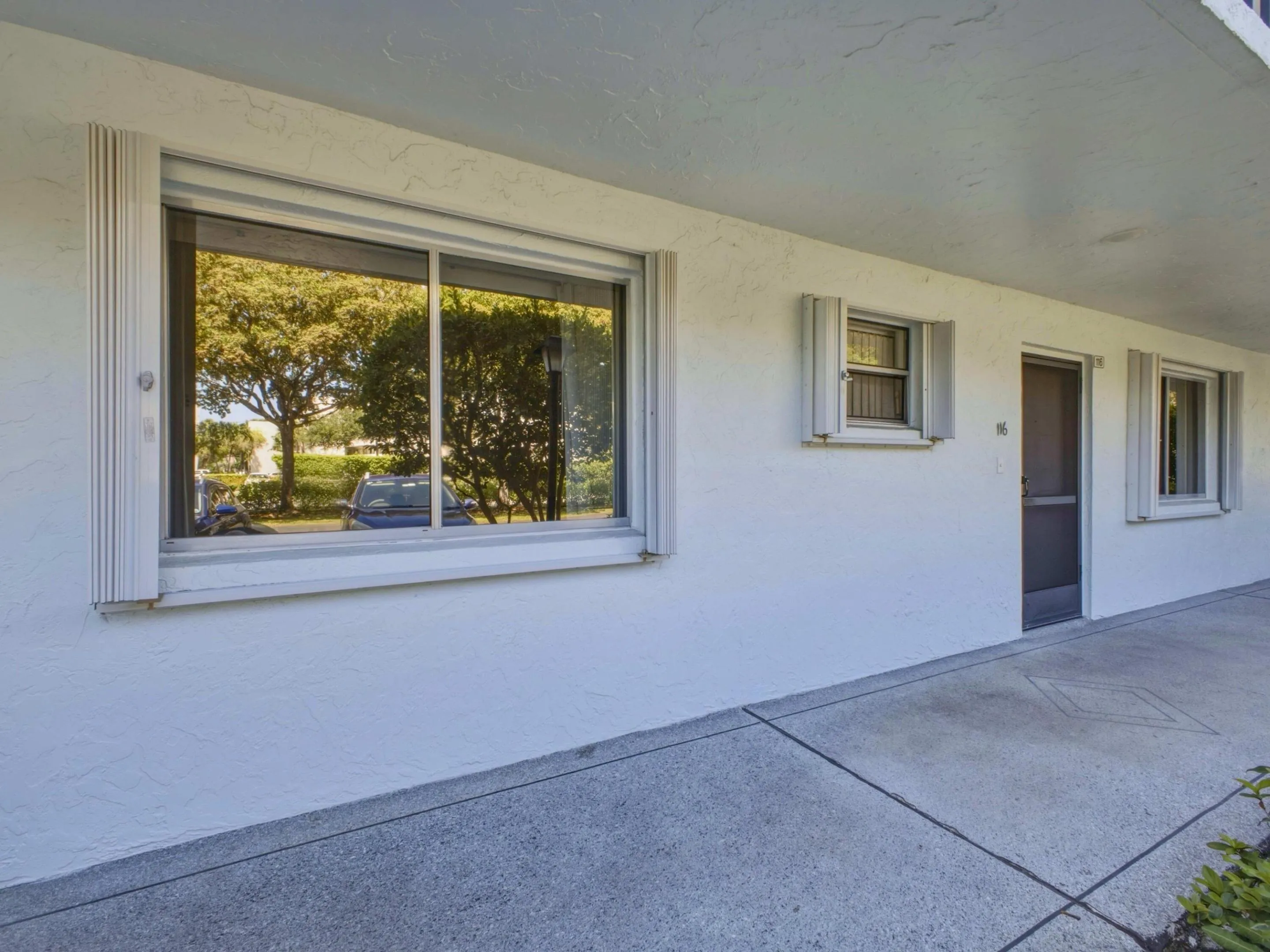 Unit Front