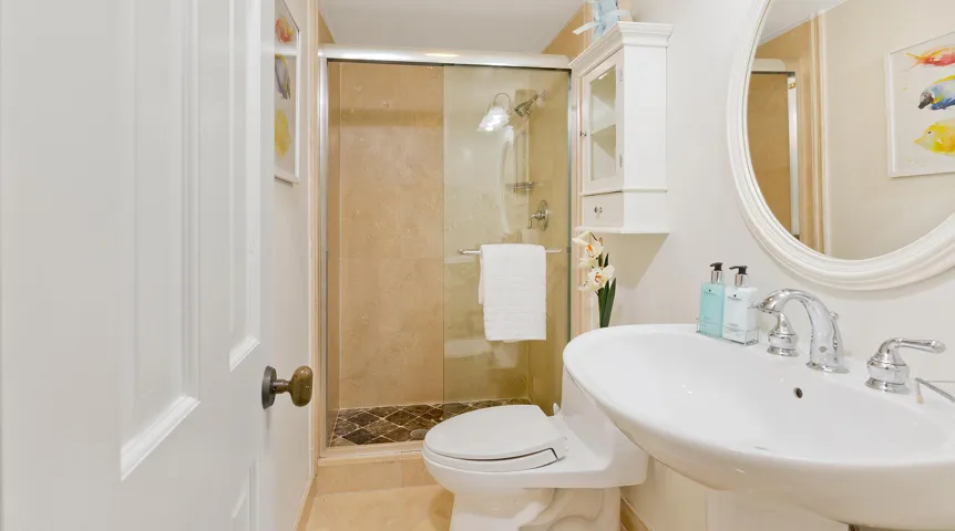29_Bathroom3