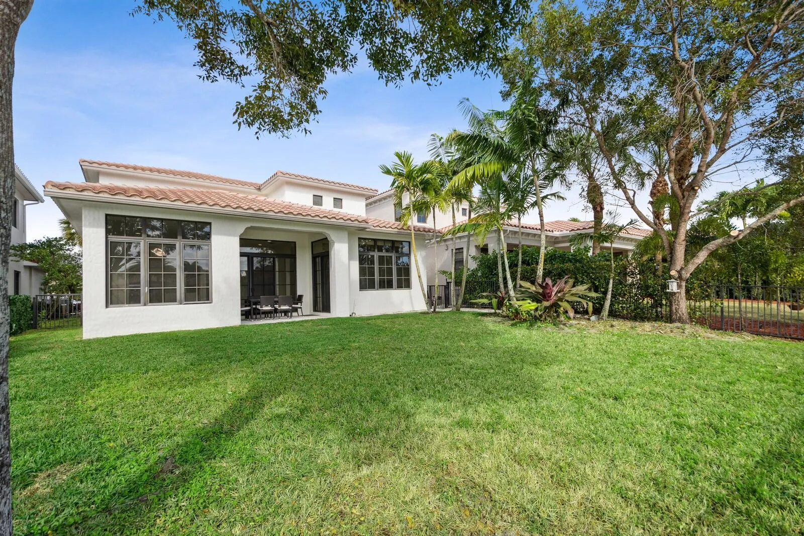Property photo 32