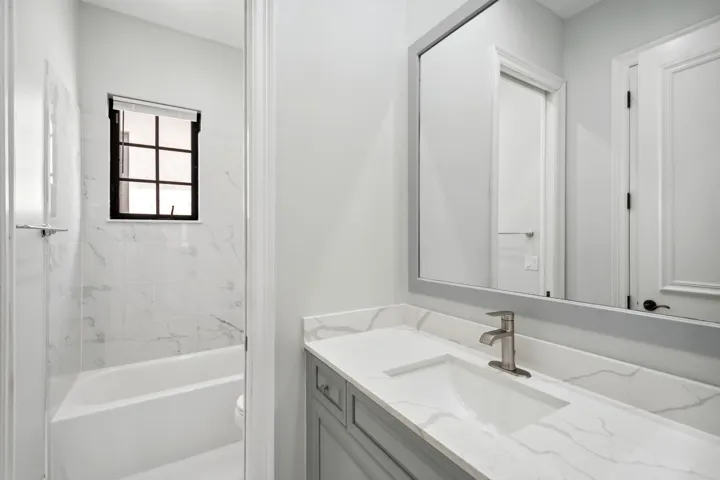 BATH 3