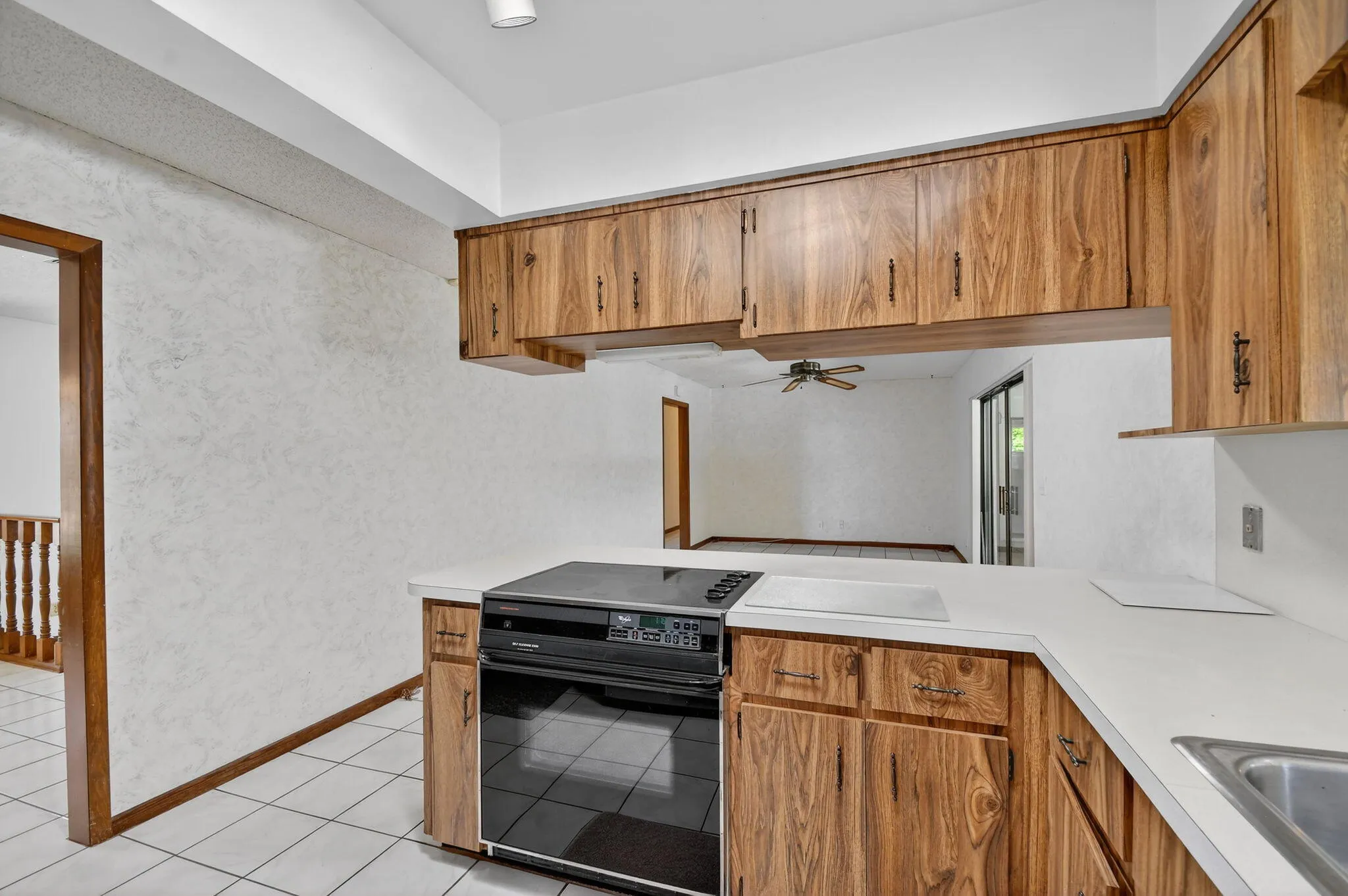 68 Kitchen