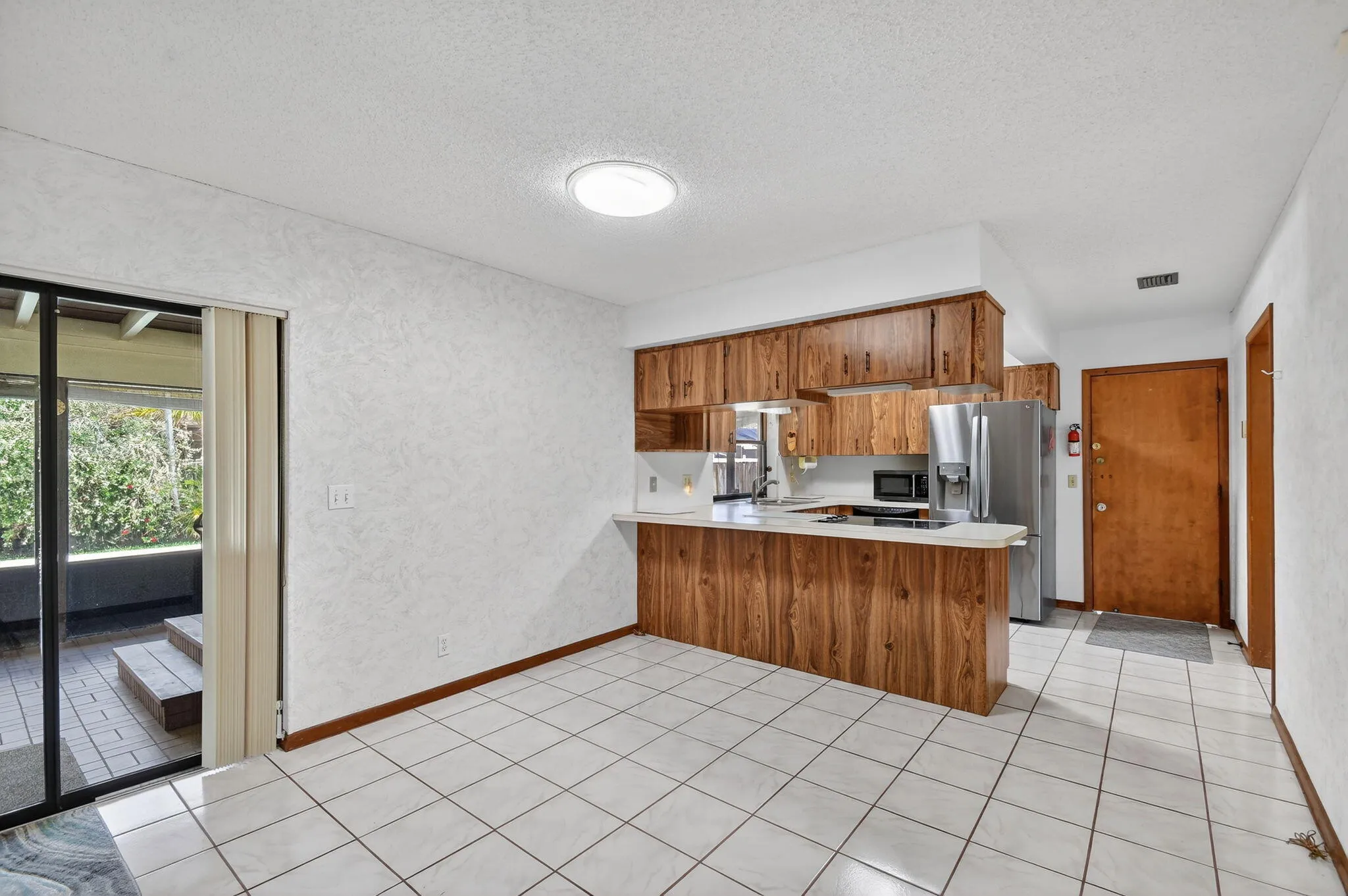 68 FR & Kitchen
