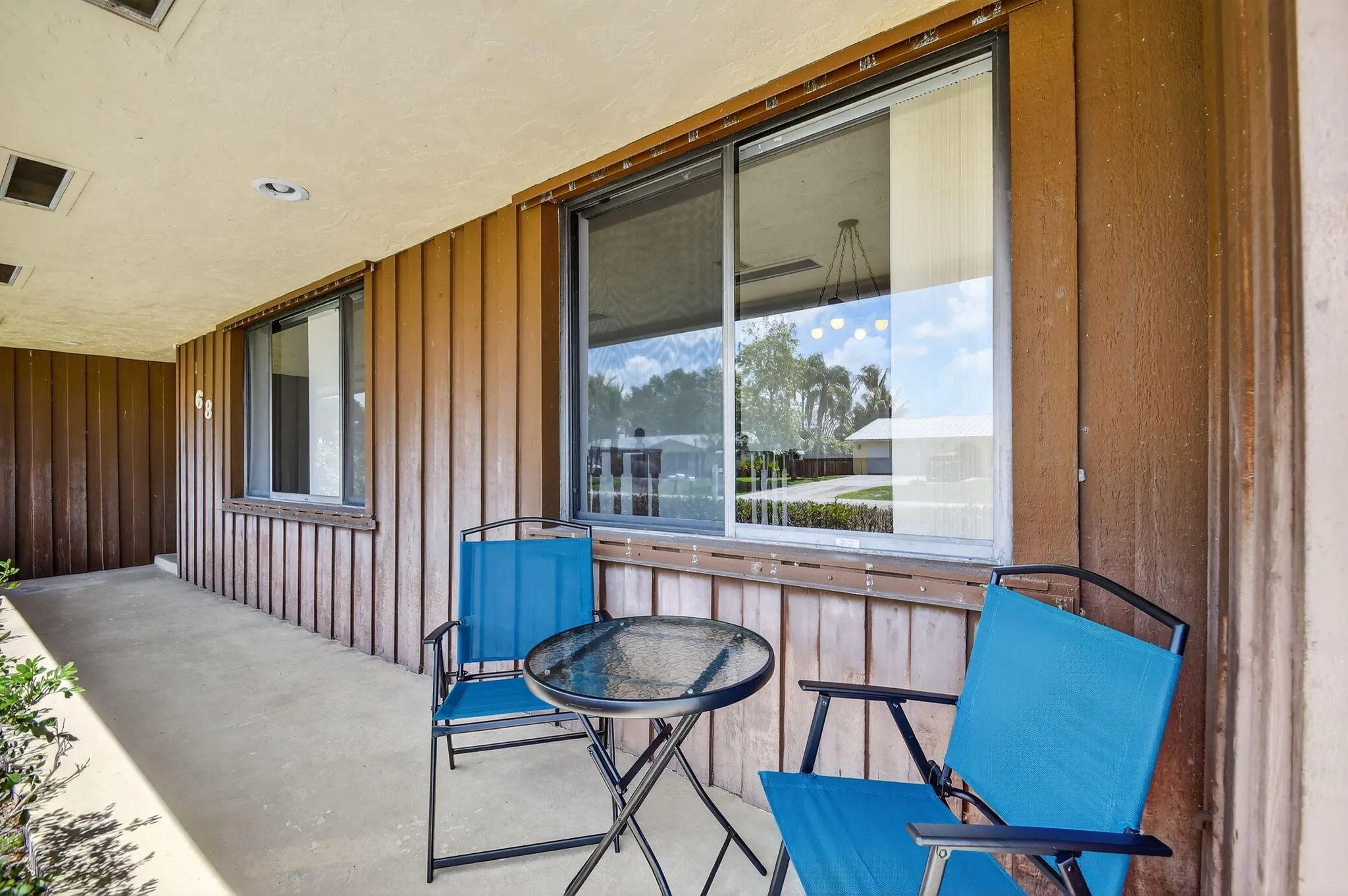 68 Covered Porch