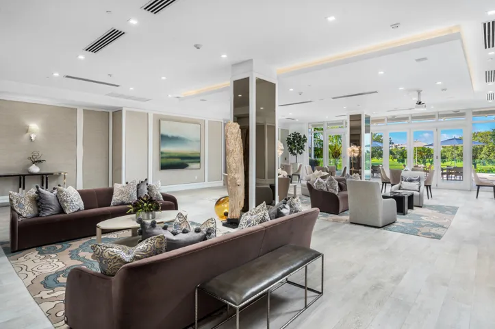 Akoya Social Room