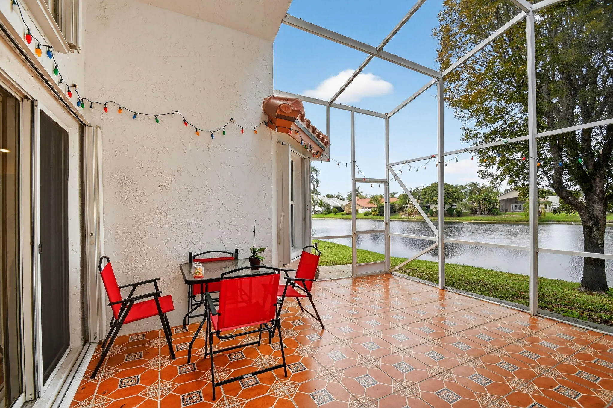 Covered screened Patio