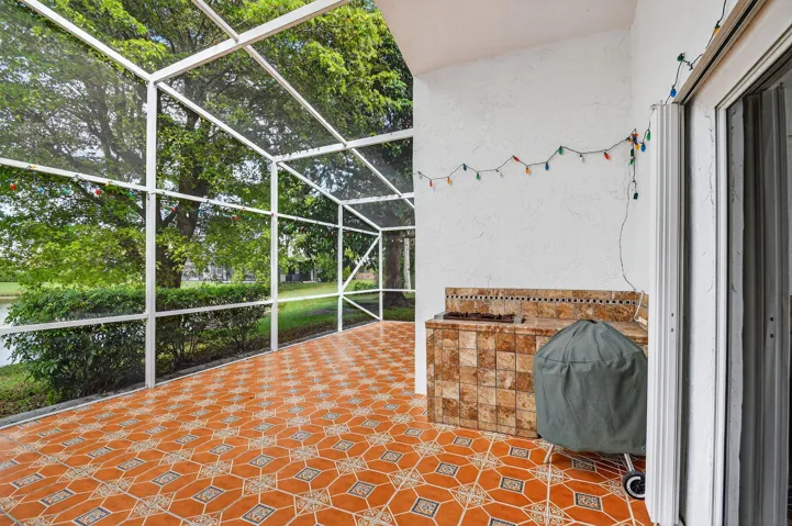 Patio/ Summer Kitchen