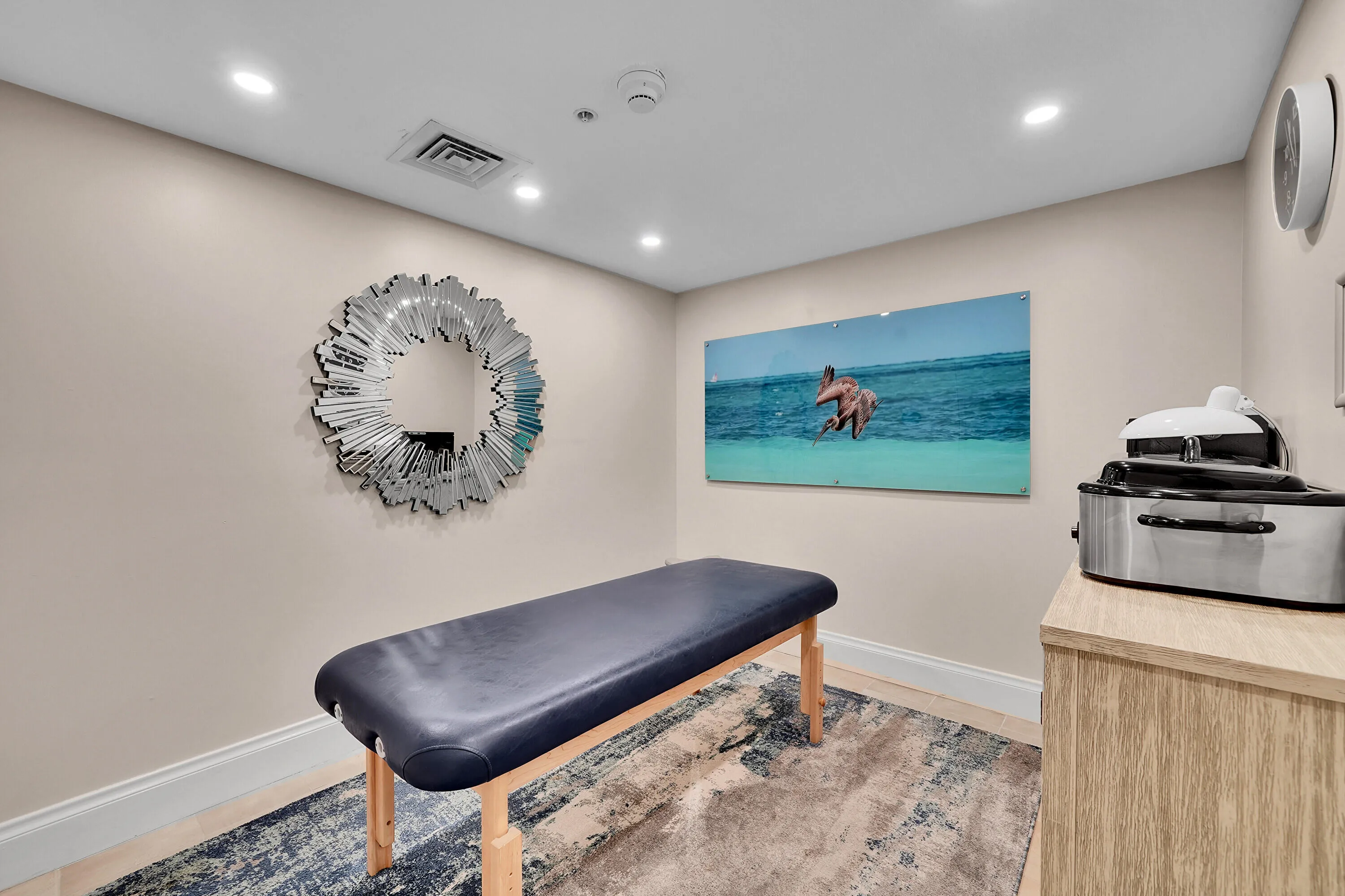 15 massage room