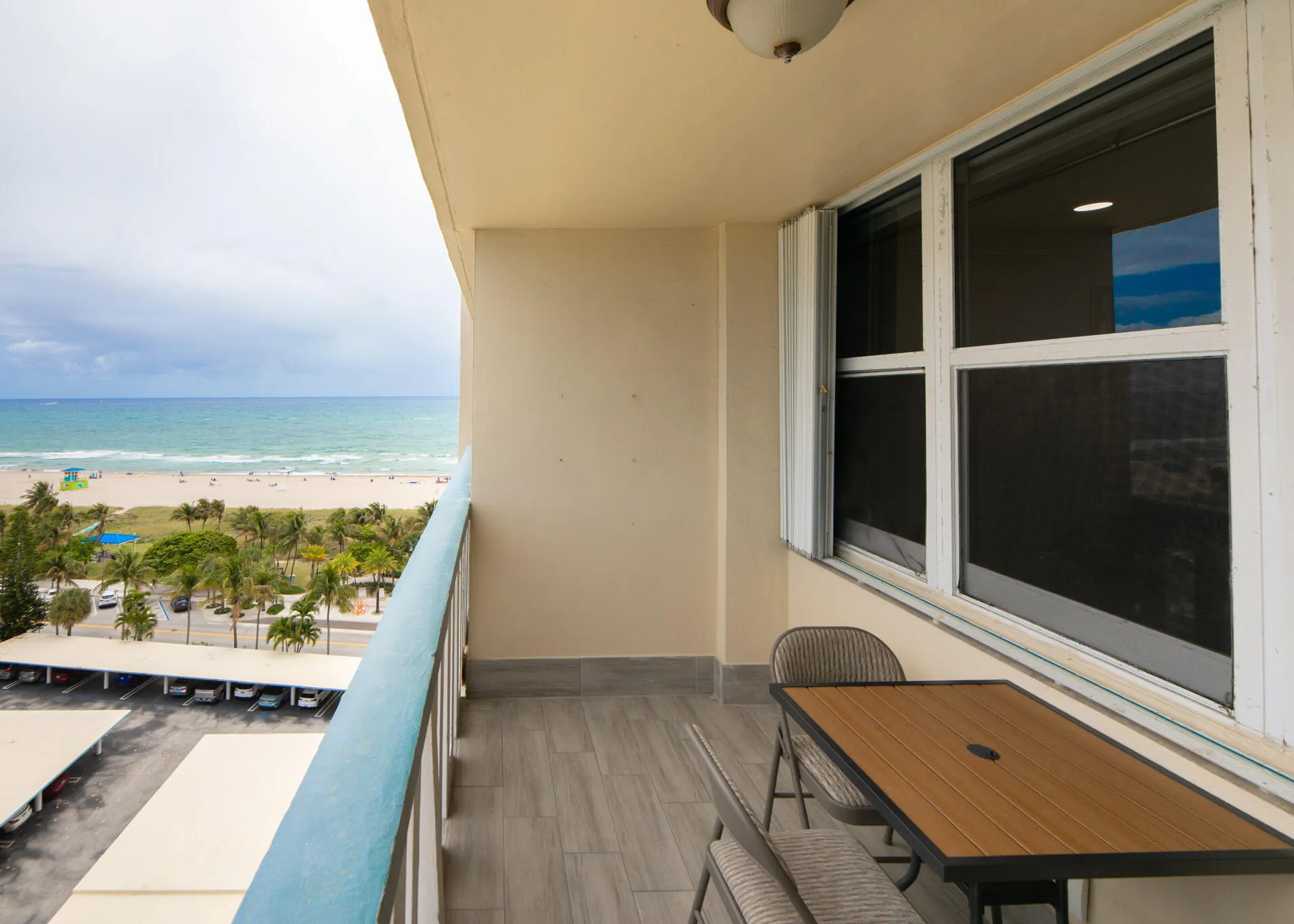 Big Balcony