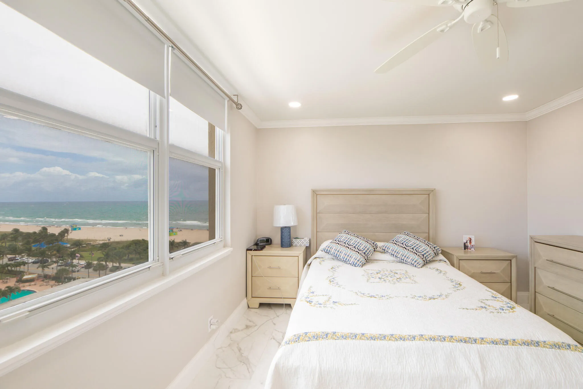 JH 1007 bedroom view