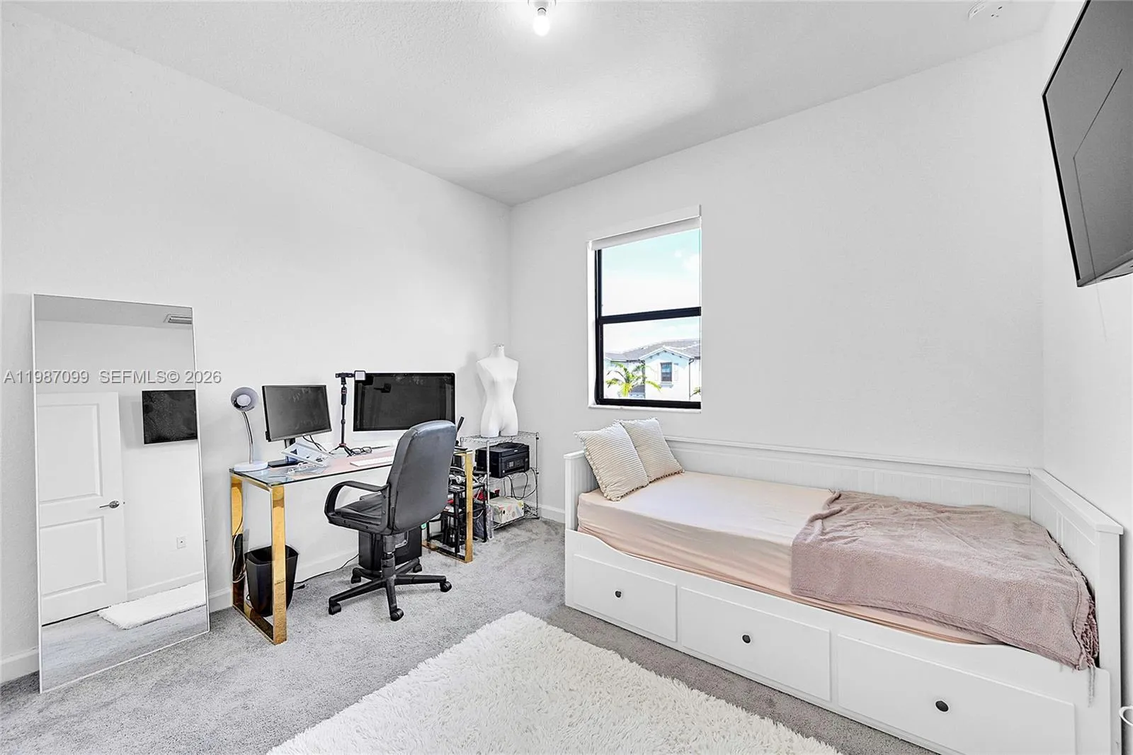 Property photo 64