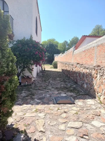 Outdoor Area 3