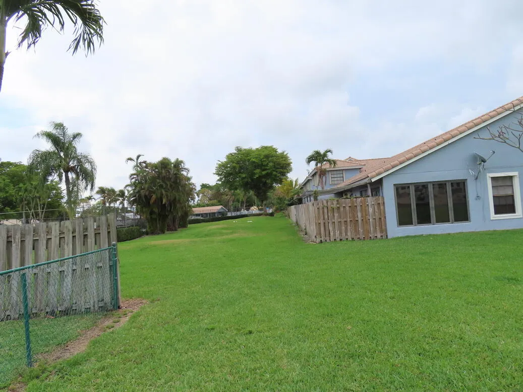 Property photo 32