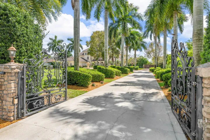 14535 Drafthorse Ln Wellington-large-150