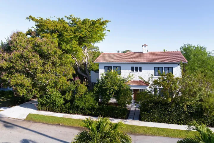1629 S Lakeside Dr Lake Worth-large-030-