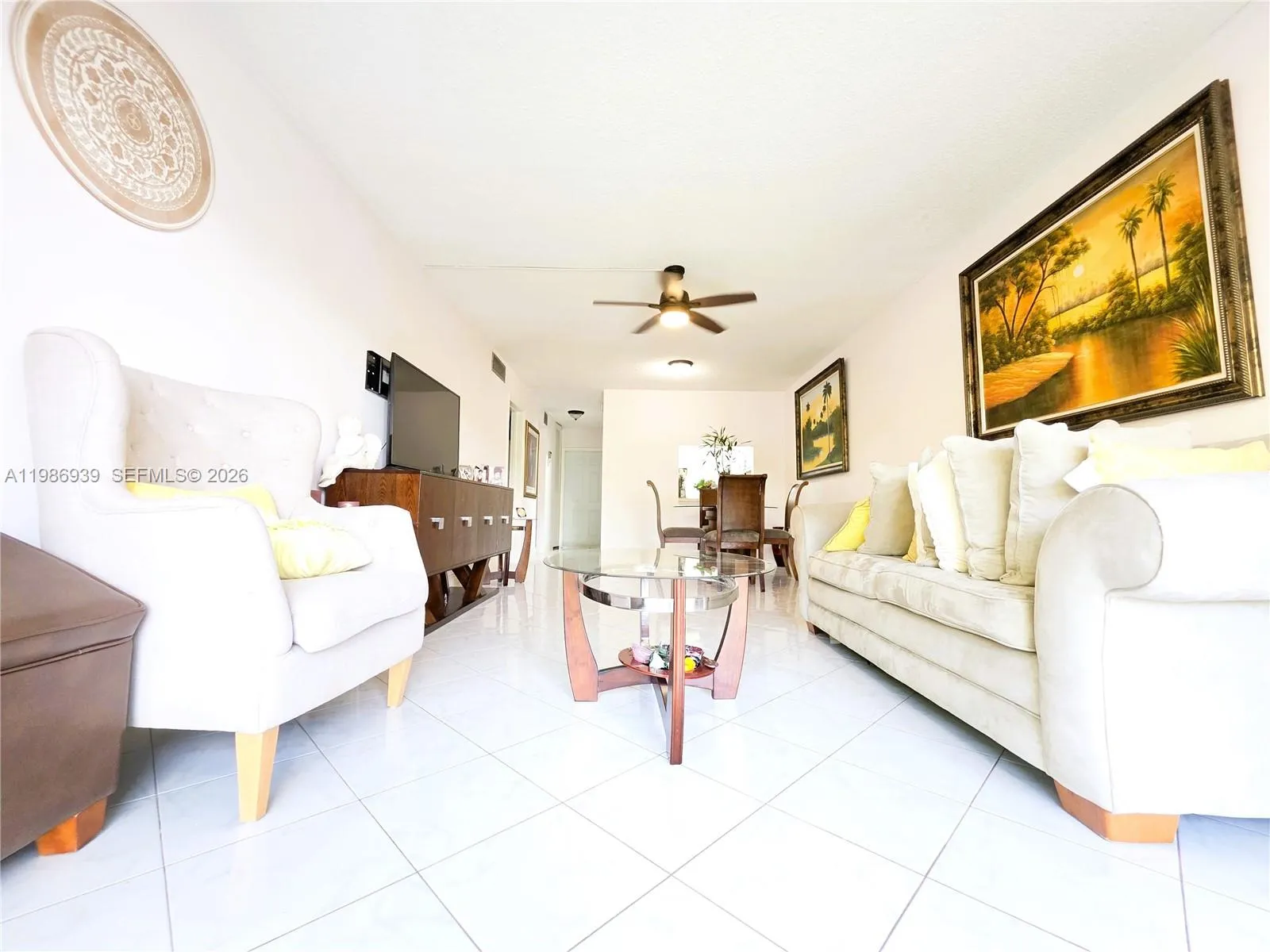 Living/Dining Room