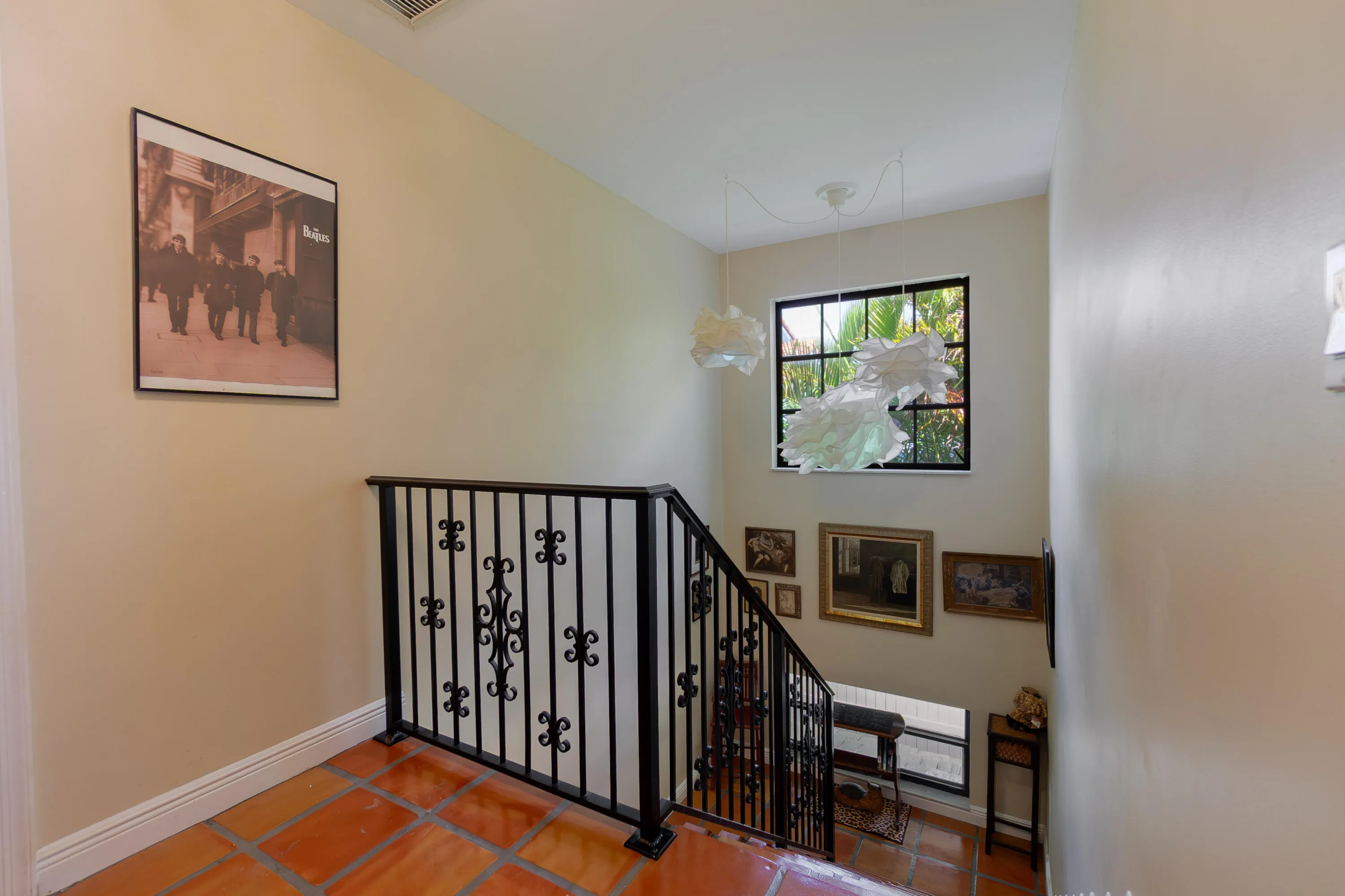 2nd Floor Landing