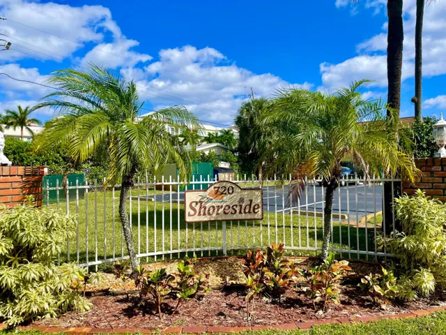 Shore Side entrance