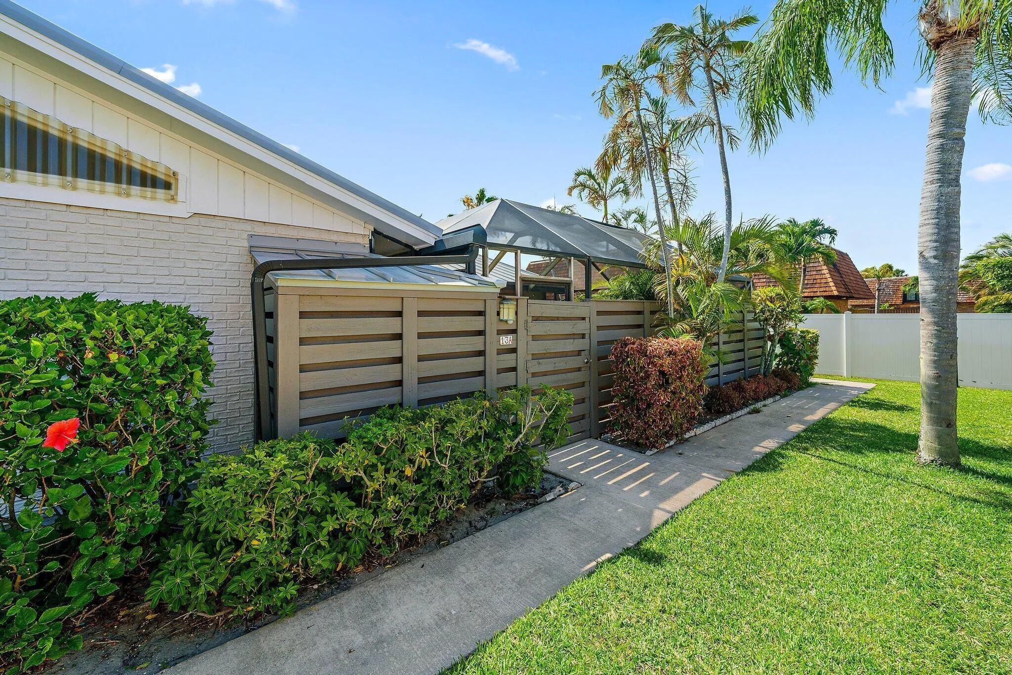 001-1801US1N13A-Jupiter-FL-SMALL