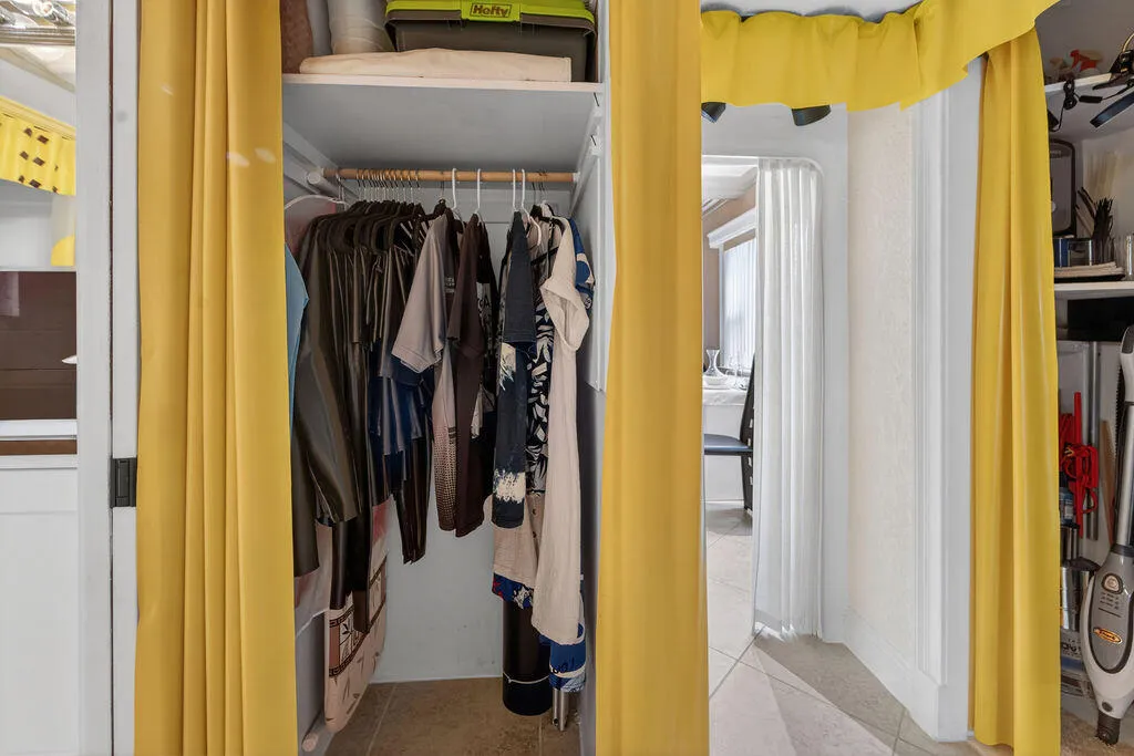more closet in primary bedroom
