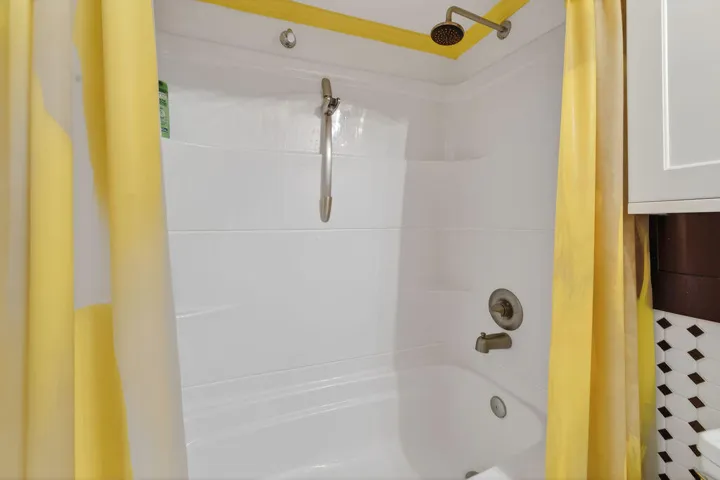 bathtub