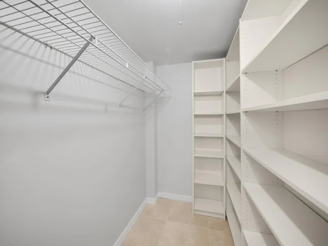Walk In Closet