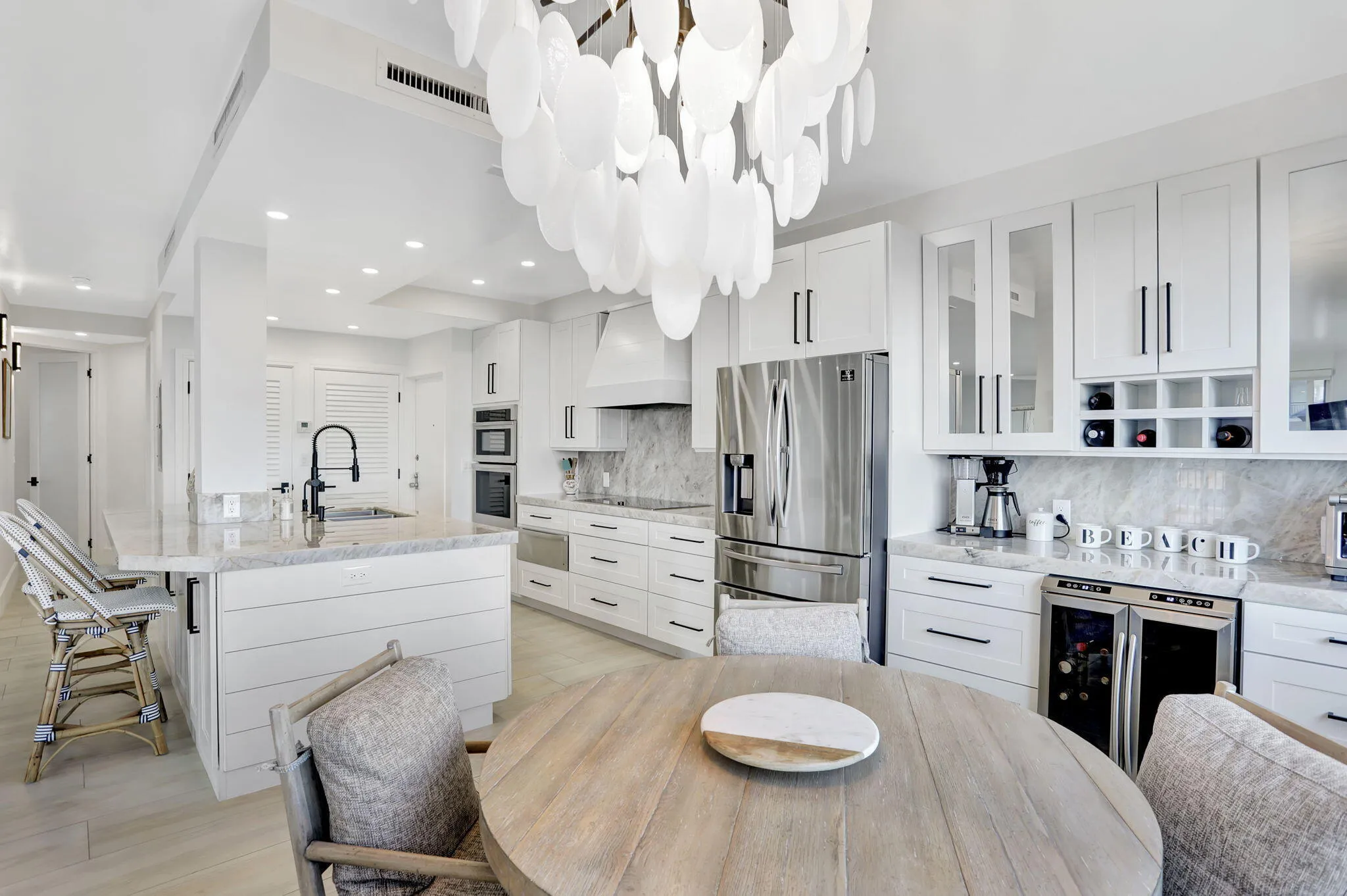 Luxury Eat-in Kitchen