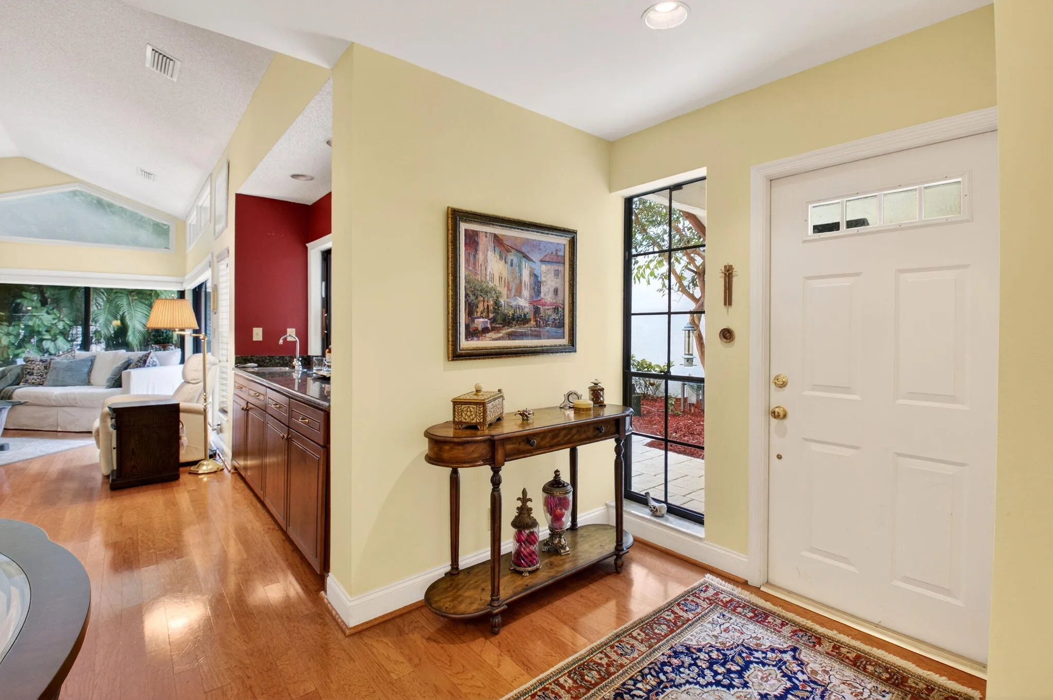 FORMAL ENTRY HALL