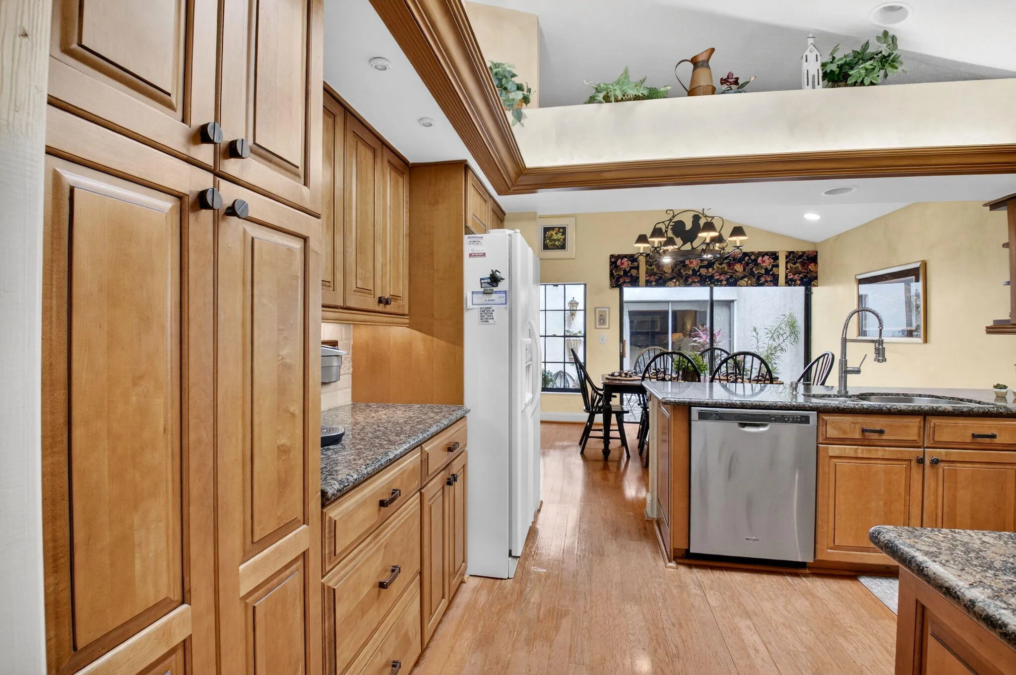 PLENTIFUL CABINETS