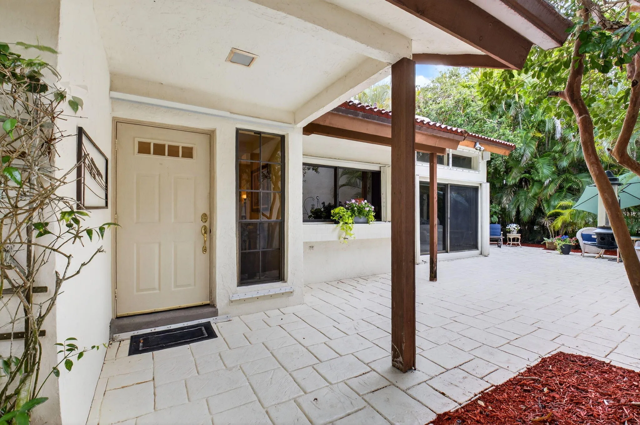 FRONT DOOR