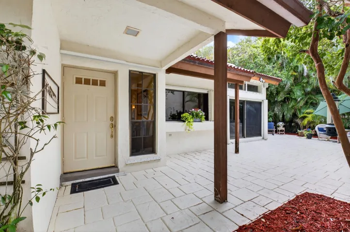 FRONT DOOR