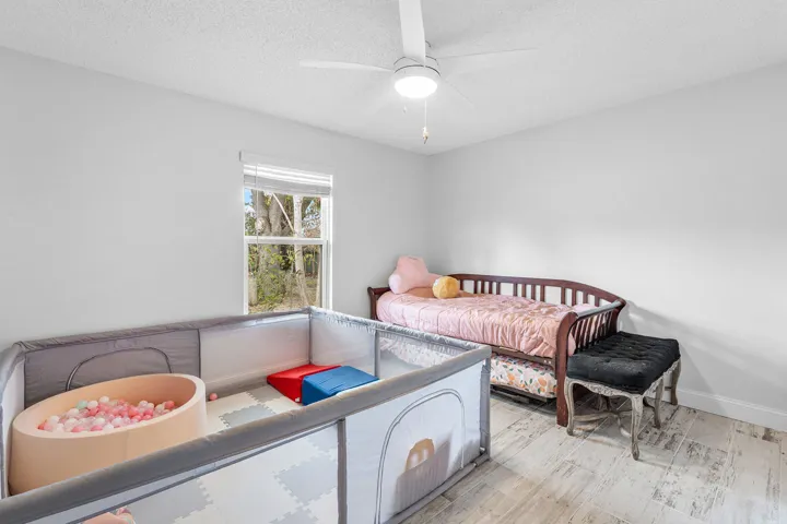 018-2114SoutheastMidtownRoad-PortStLucie