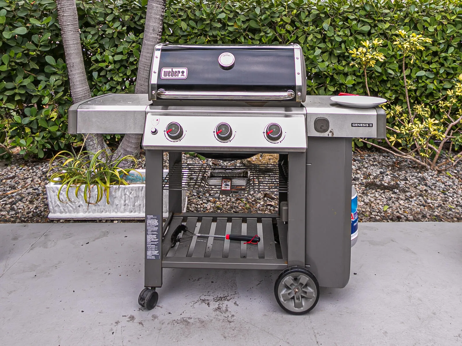 Multiple BBQ's Available.