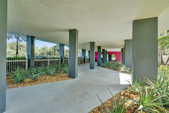 Front Breeseway