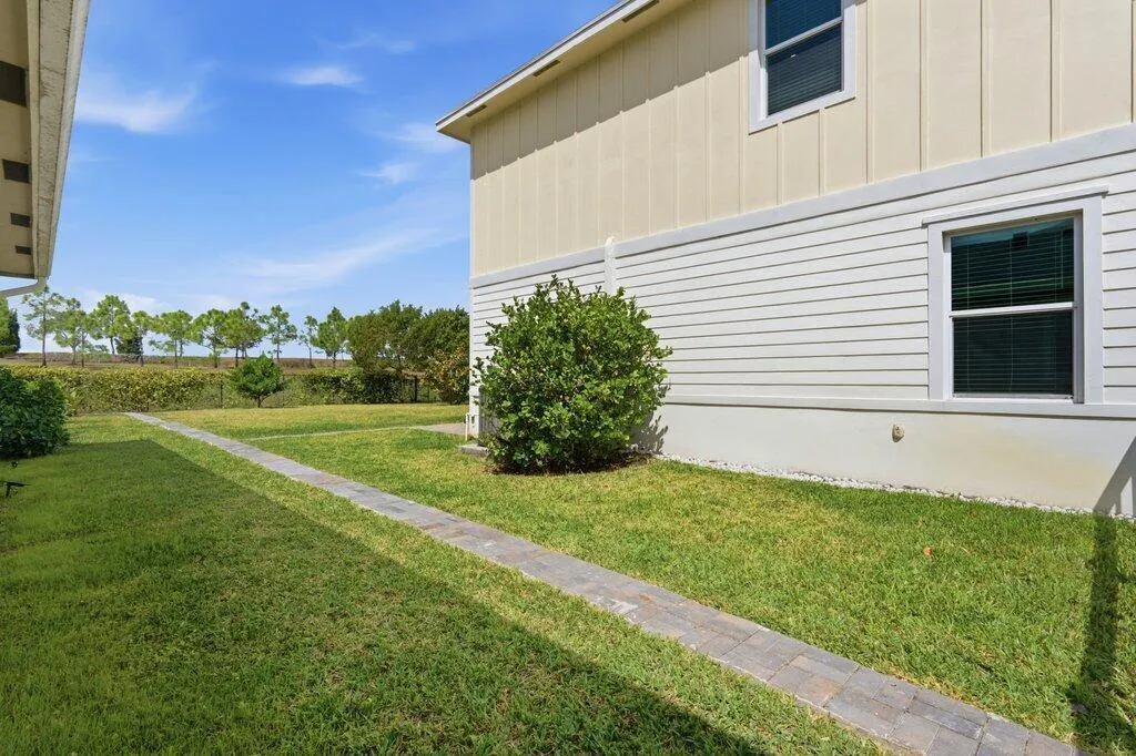 Side yard