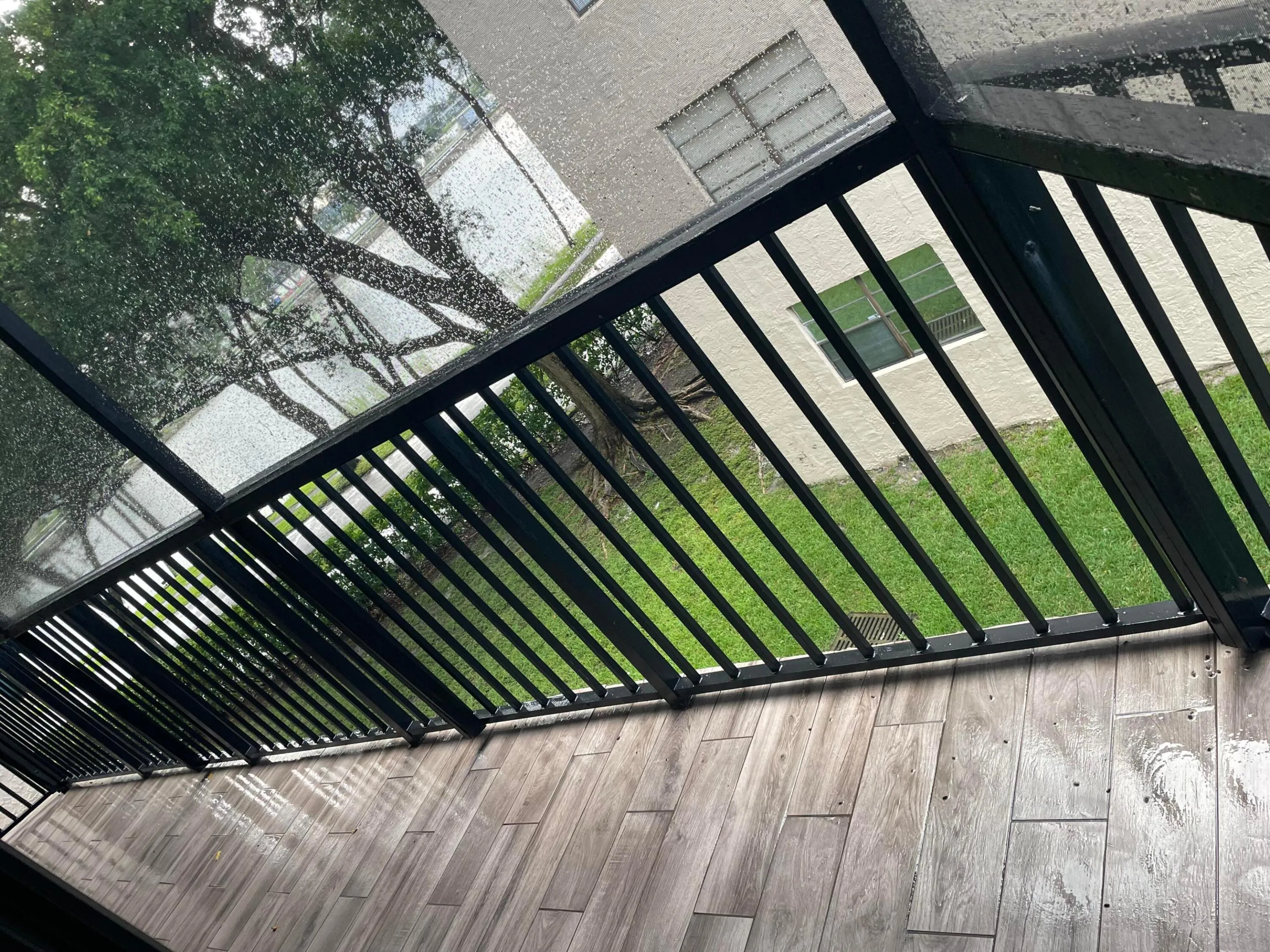 balcony