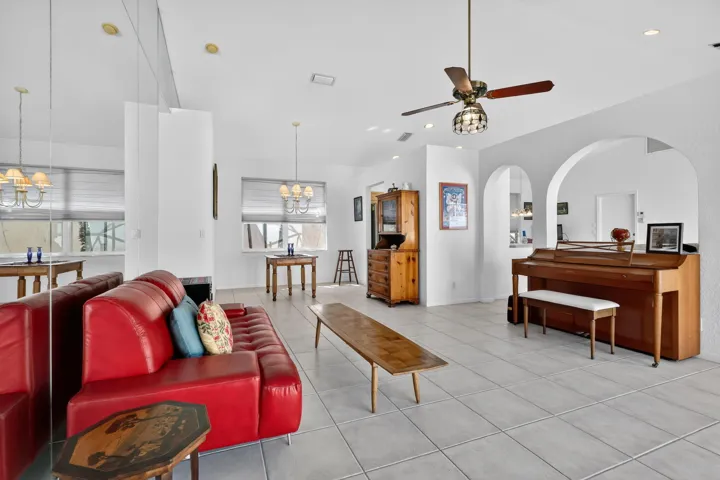 Entrance Living