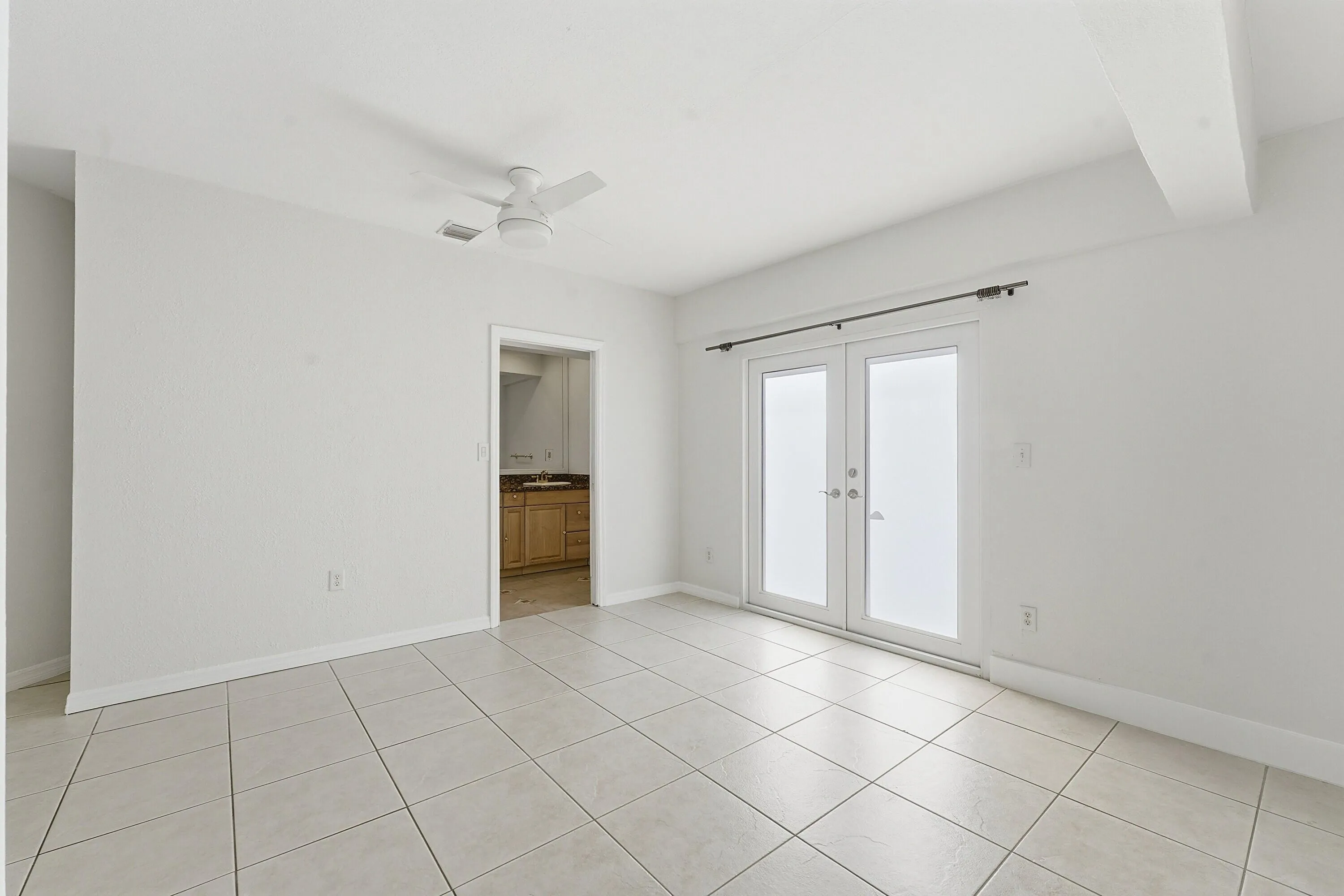 MASTER BEDROOM